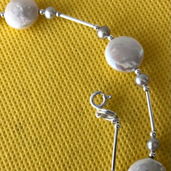 STERLING+ 100% WHITE FRESH WATER PEARL NECKLACE - Picture 3 of 7